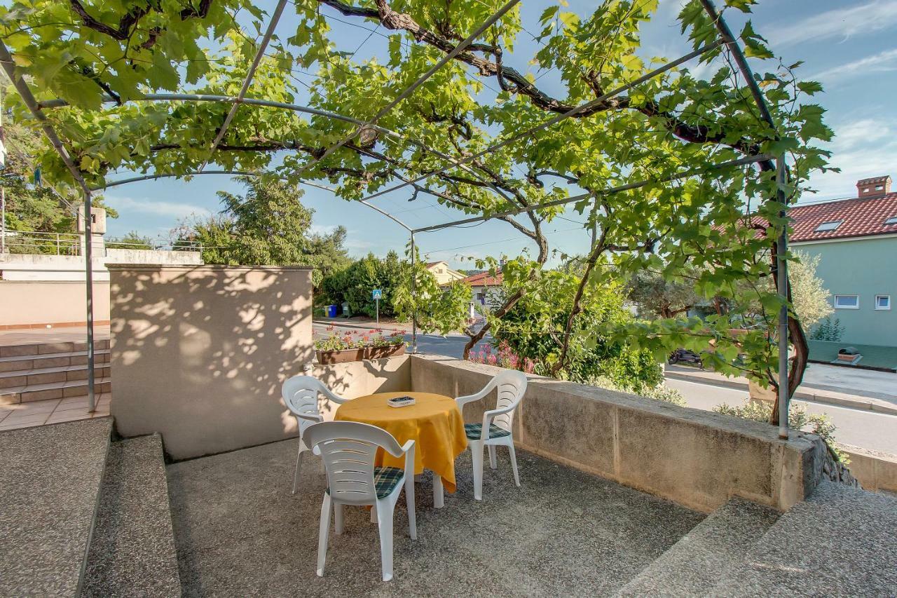 Apartment Simona Мали-Лошинь Экстерьер фото